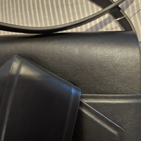 ACNE STUDIOS Musubi knotted leather shoulder bag NWOT - Picture 9 of 10